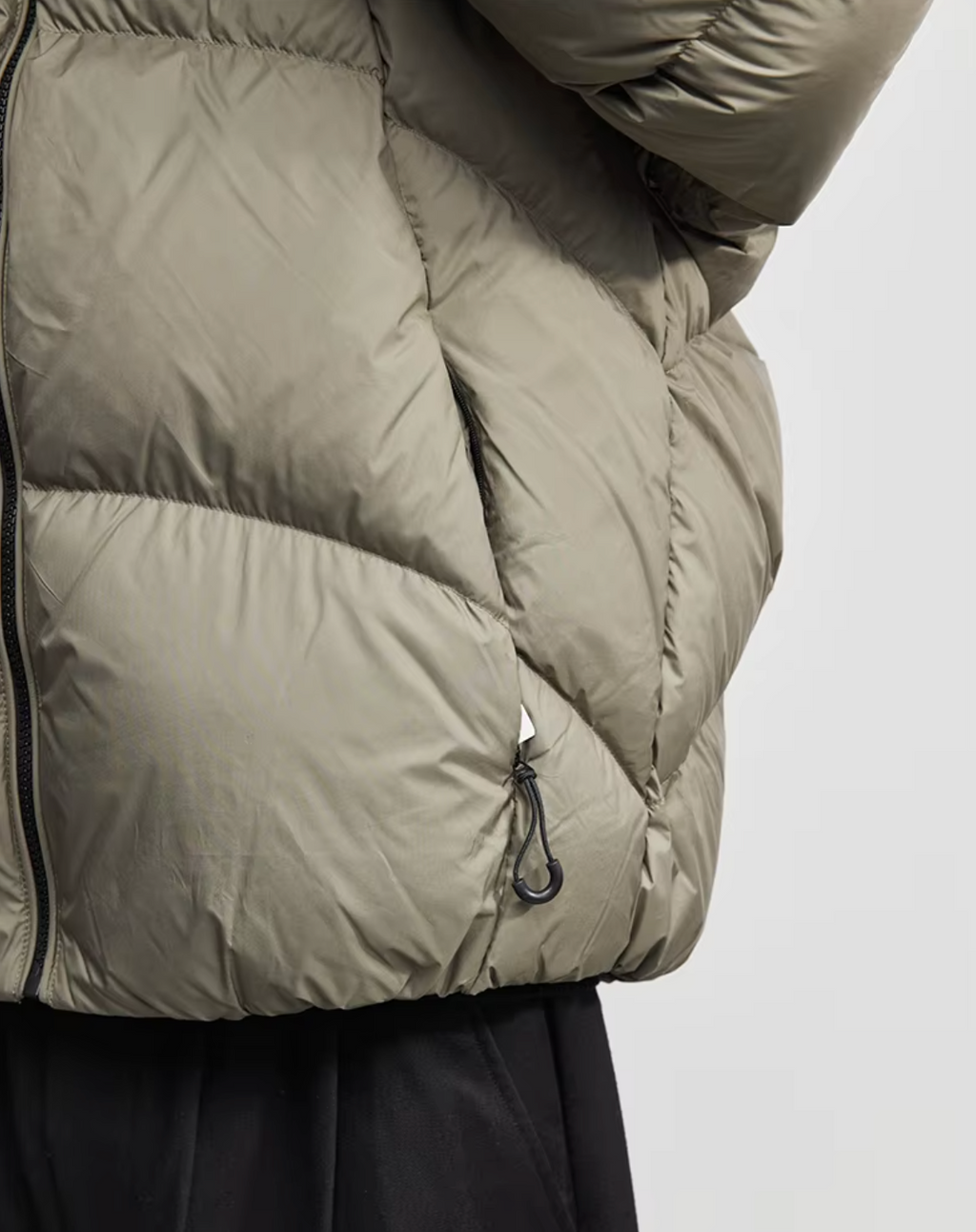 DOUDOUNE EN DUVET D’HIVER