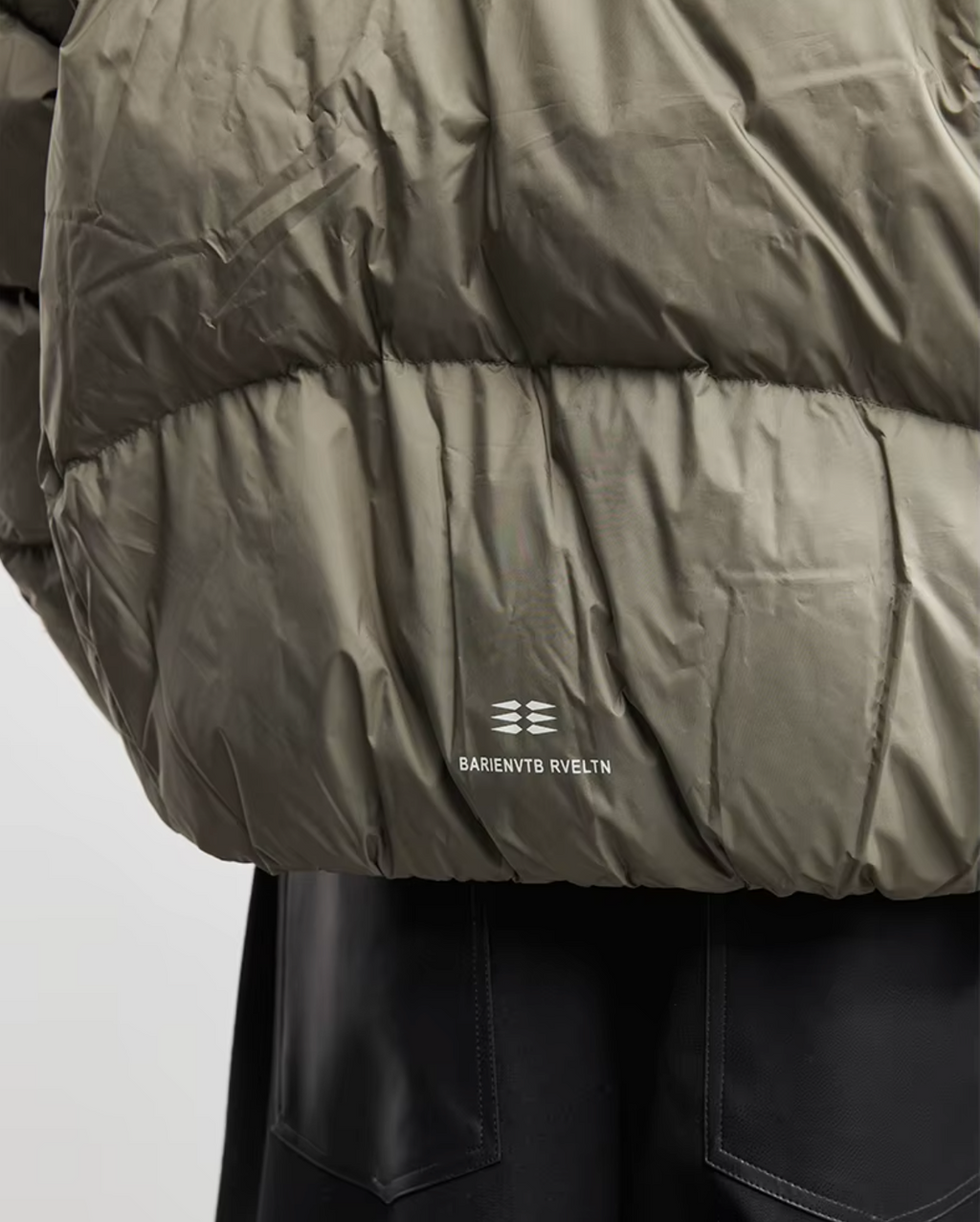 DOUDOUNE EN DUVET D’HIVER