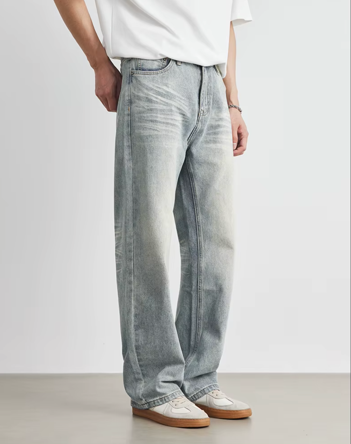 JEAN DROIT DÉLAVÉ CLAIR RÉTRO